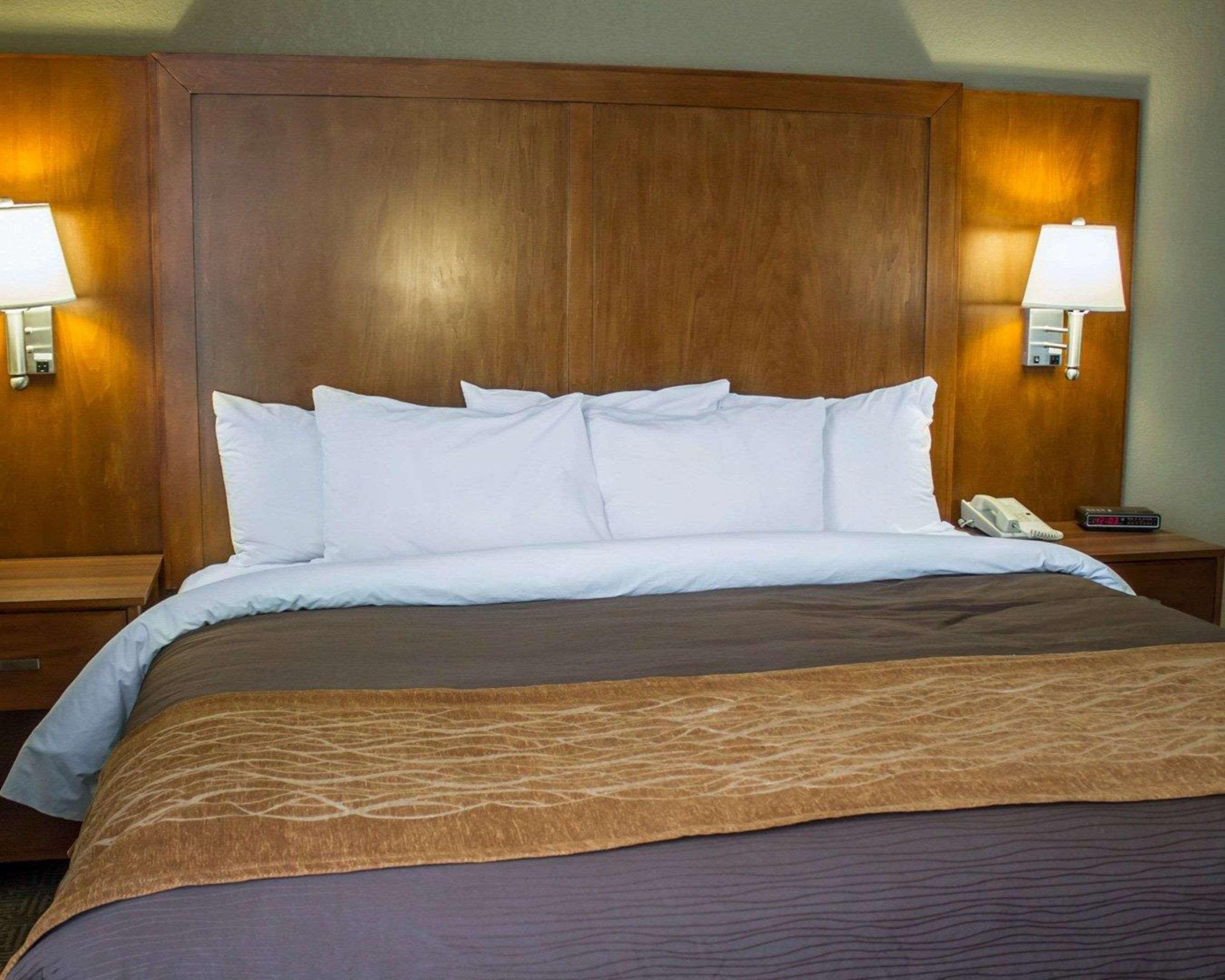 Comfort Inn Alliance Extérieur photo