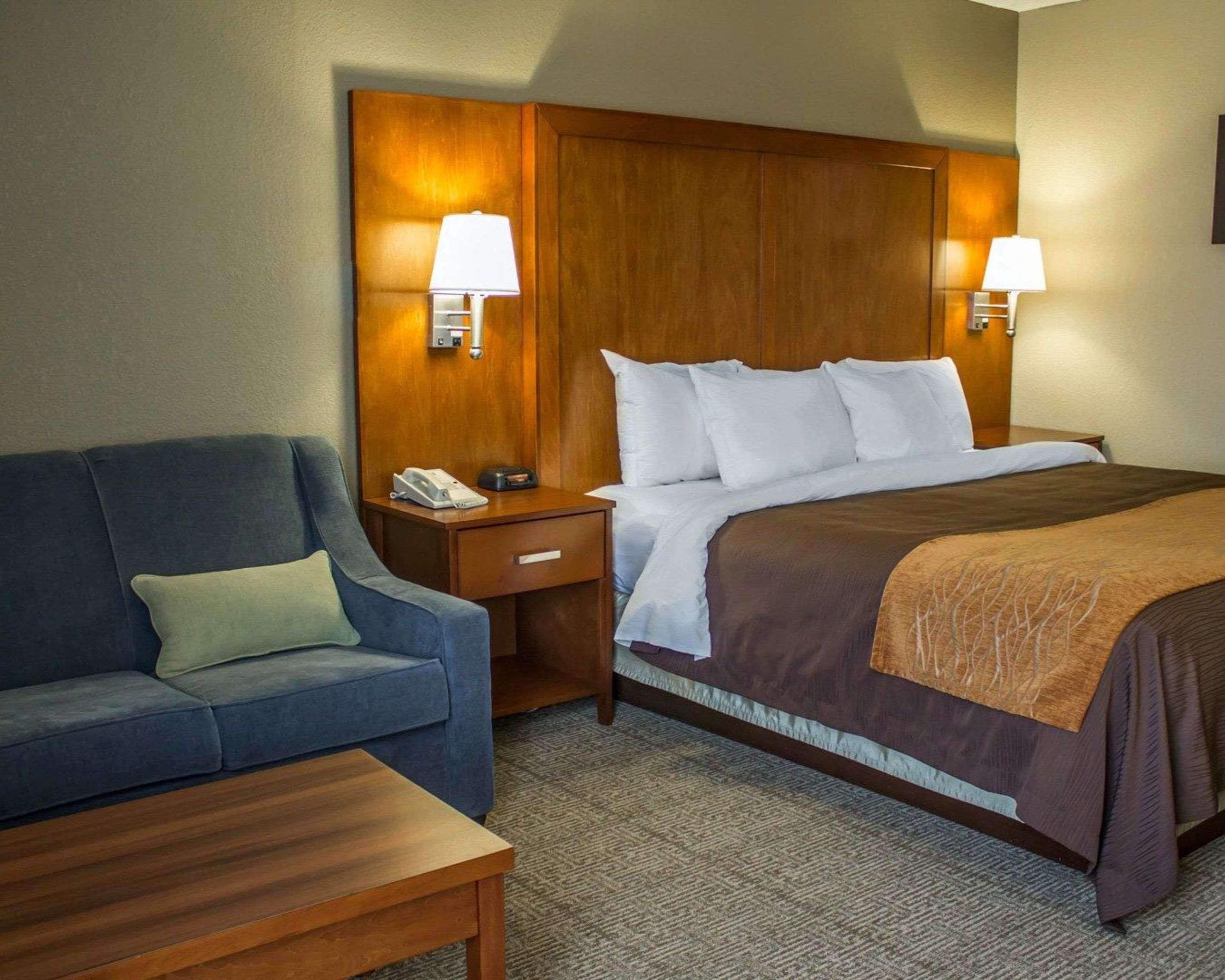 Comfort Inn Alliance Extérieur photo