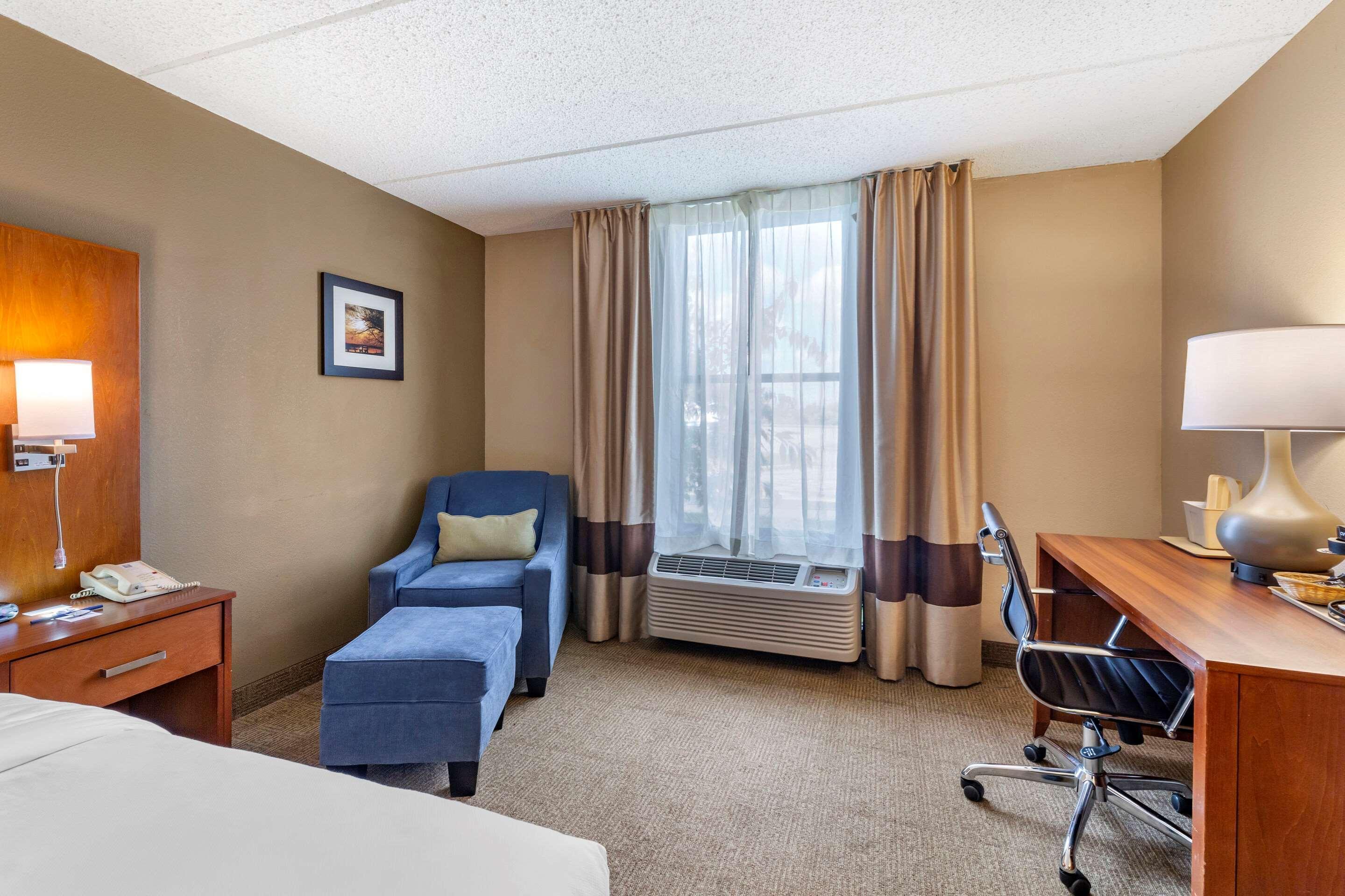 Comfort Inn Alliance Extérieur photo