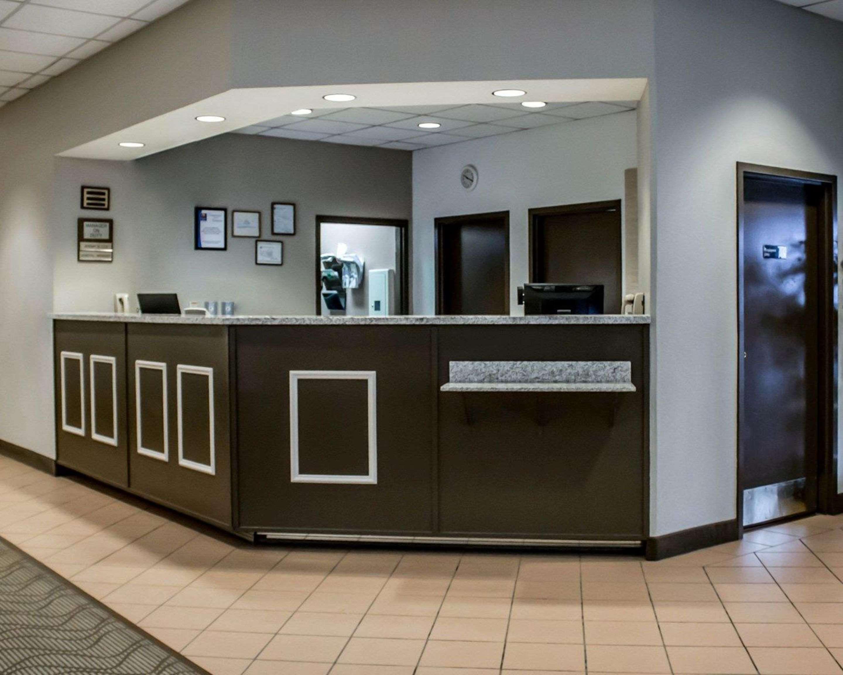 Comfort Inn Alliance Extérieur photo